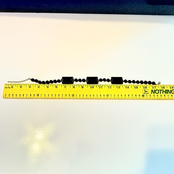 Vintage Onyx Slab & Faceted Bead Leverbk Earrings And Necklace Set - Picture 7 of 9